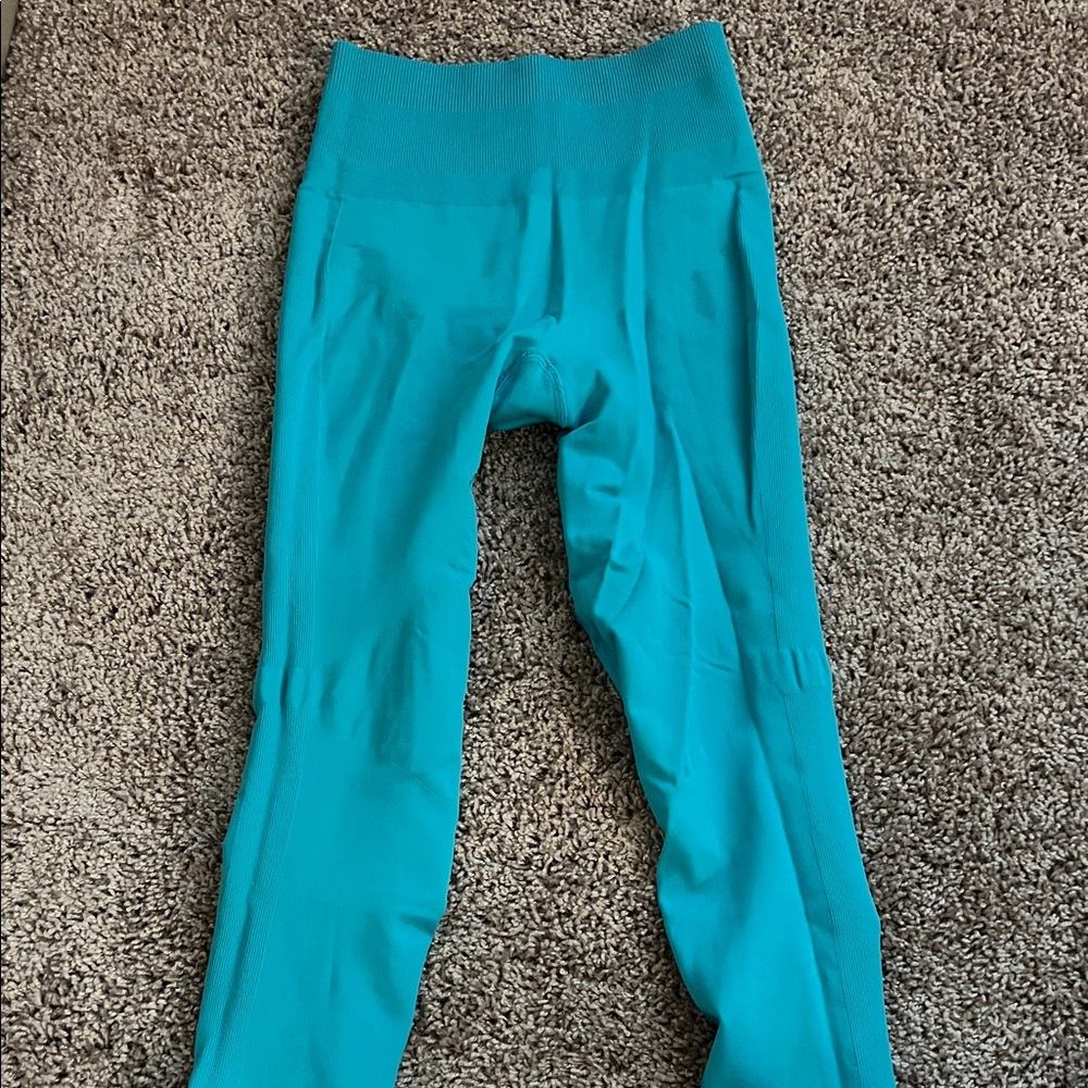 Women’s Lululemon Teal Leggings